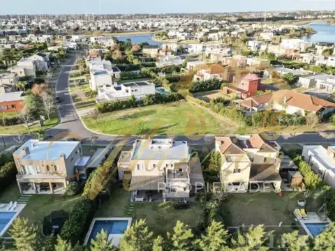 Venta Lote Interno 864 m2 barrio San Francisco Villanueva Tigre