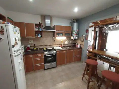 Casa en Venta en Castelar, USD 185.000