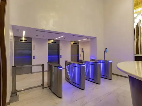 Oficina en Venta en Tribunales, 58.50 m2, zona de negocios, actividades comerciales y jurídicas.