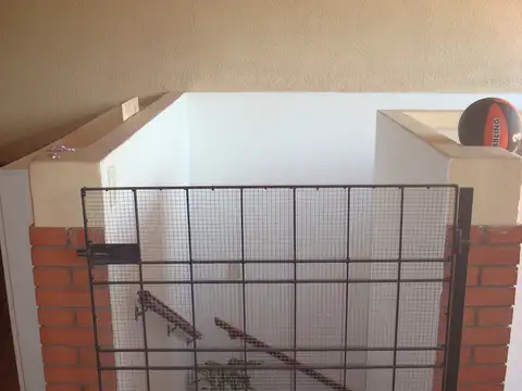 Local en Venta en Jose Leon Suarez, USD 240.000