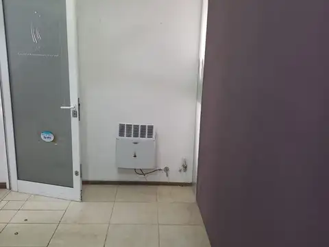 Oficina en Alquiler en Nuestra Señora De Lourdes, $ 1.000.000