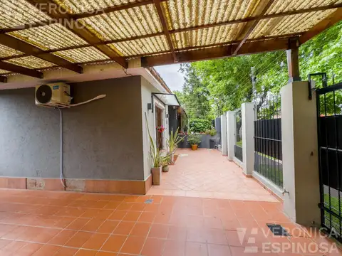 Casa 4 ambientes con 1 baño
