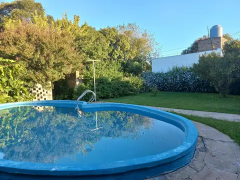 Casa en Venta en General Las Heras, USD 139.000