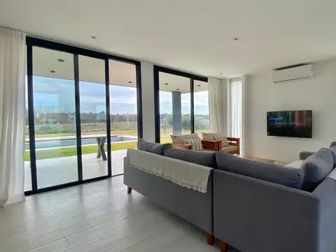 Casa en Alquiler Temporal en Puertos - Riberas, $ 4.000