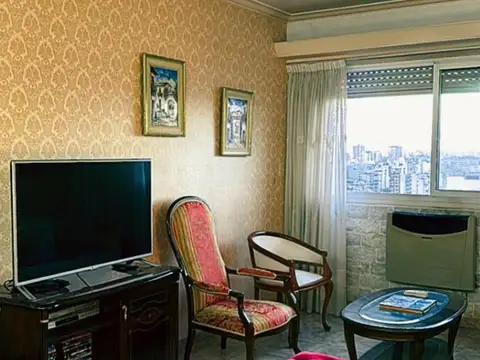 Departamento en venta - 3 Dormitorios 2 Baños - 90Mts2 - San Telmo