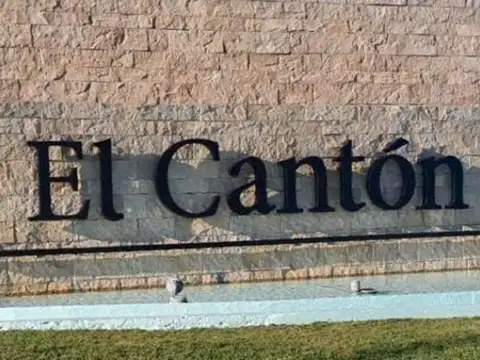 Venta de  lote al agua en Cantón Norte, Escobar