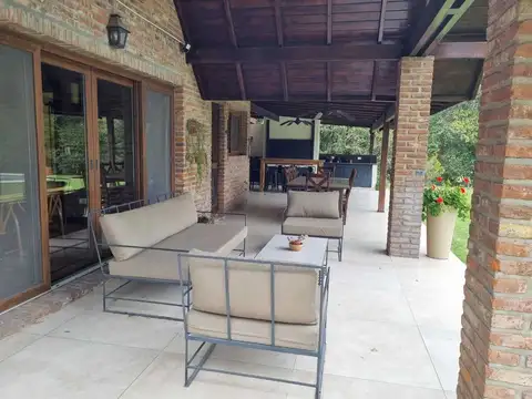 Casa en Venta de 4 dormitorios