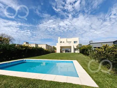 Santa Elena al 100 - Pilar del Este