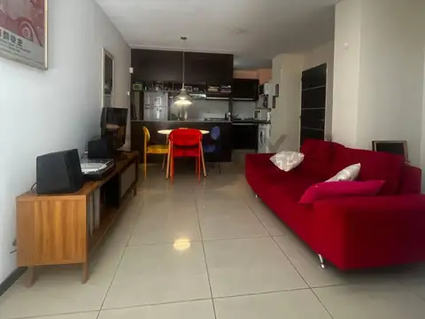 Ituzango 900, Piso 5