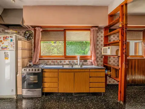 Venta/Casa 5 ambientes/San Fernando/Jardin/Quincho