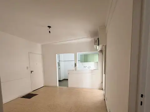 Departamento en Alquiler en Ramos Mejia, $ 450.000