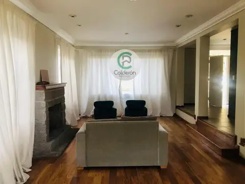 Casa  en Venta    Country Campos de Alvarez