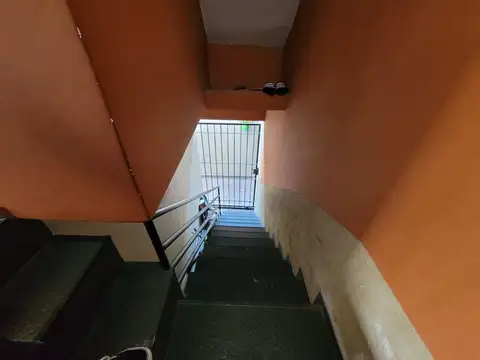 Depto Tipo Casa 4 ambientes con 1 baño