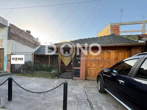 Casa - Venta - Argentina, Quilmes - Calle 837 2600