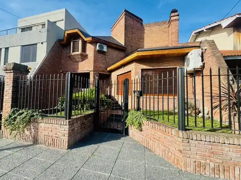 Casa en venta en Ramos Mejia Sur