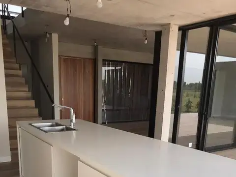 Casa en Venta en Pilara, USD 790.000