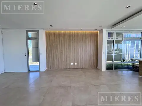 Casa en Venta al Noroeste