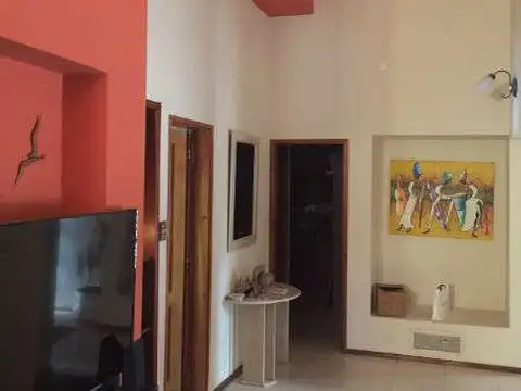 Julian Castaños 2300