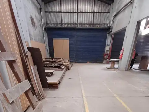 Galpon en Venta 60  mts Fondo