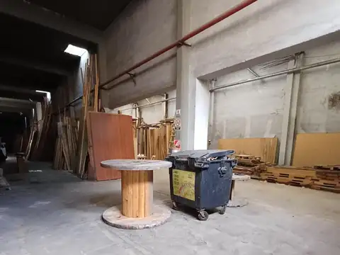 Deposito Mixtura 4   -  1131 M2   Monserrat.