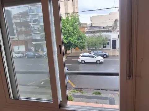 Depto Tipo Casa en Alquiler 25 años