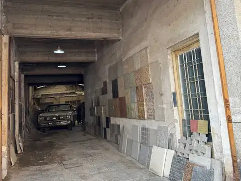 Galpon en Venta en Olivos, USD 350.000