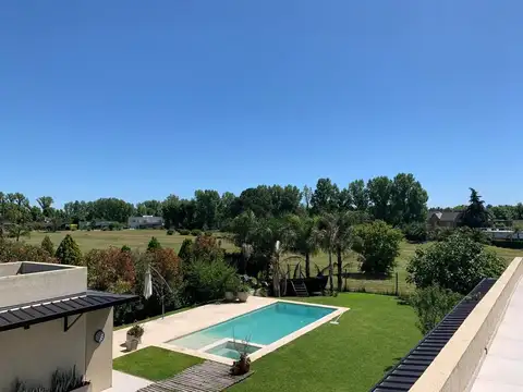 Casa alquiler temporal x mes, con pileta, Haras Santa Maria