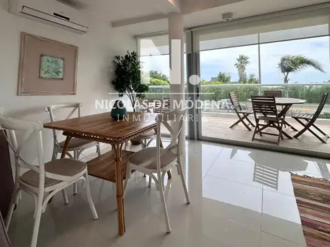 Apartamento en Bikini, Manantiales  de 2 dormitorios.