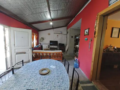Casa en Venta en Isidro Casanova, USD 85.000