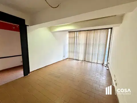 Oficina 4 ambientes con 2 baños