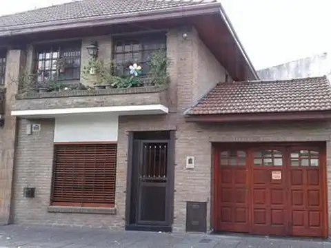 COD. 23035. DTO. TIPO DUPLEX, 4 AMBIENTES, ZONA SUR, WILDE