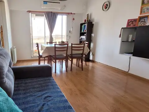 Departamento 4 ambientes con 1 baño