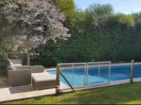 Casa en alquiler anual amoblado barrio Los Lagos Nordelta Tigre