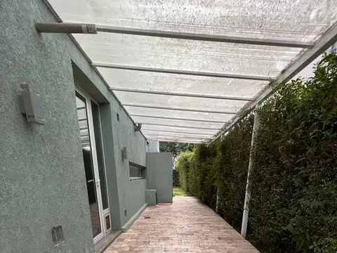 Casa en Alquiler de 5 dormitorios