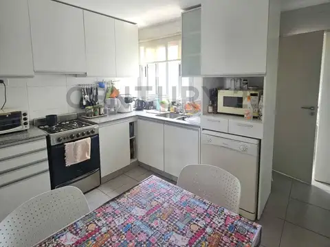 Departamento 3 ambientes con 2 baños