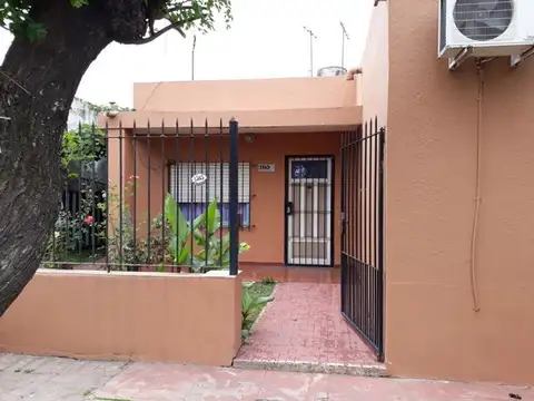 Casa - Venta - Argentina, Burzaco - Av Eva Peron 1365