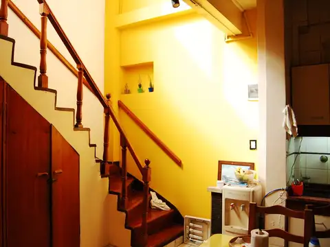 Depto Tipo Casa en Venta 45 años