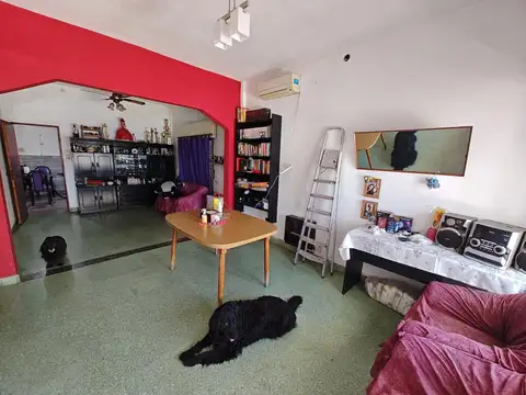 Casa 3 ambientes con 1 baño