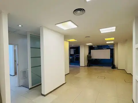 Local en Venta 40 años