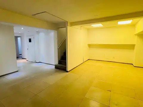 Local en Venta 40 años