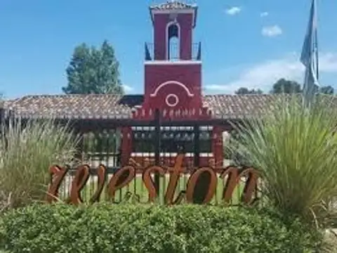 VENTA CASA 4 AMBIENTES BARRIO PRIVADO WESTON