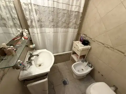 Fernandez Blanco 2300, Piso 0