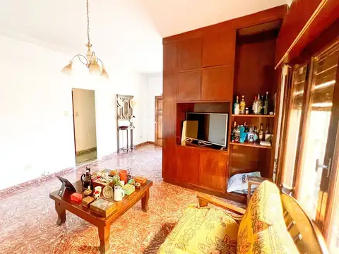 VENTA CASA 4 AMBIENTES PILETA QUINCHO COCHERA