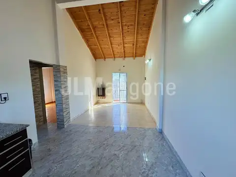 Depto Tipo Casa 3 ambientes con 1 baño