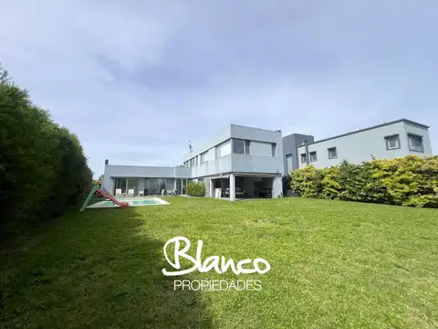 Casa  en Venta en San Benito, Villanueva, Tigre