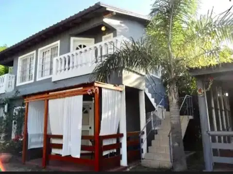 Hotel en Colón complejo Resort de 16 cabañas