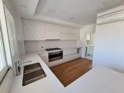 Departamento 4 ambientes con 3 baños