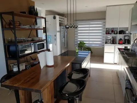 Casa en Venta en San Sebastian, USD 270.000