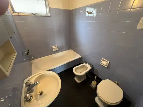 Suipacha 600, Piso 8