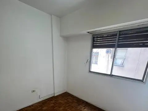 Suipacha 600, Piso 8